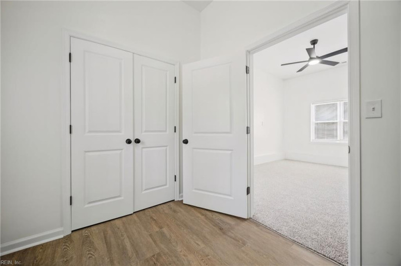 Photo 16 of 44 residential for sale in Newport News virginia