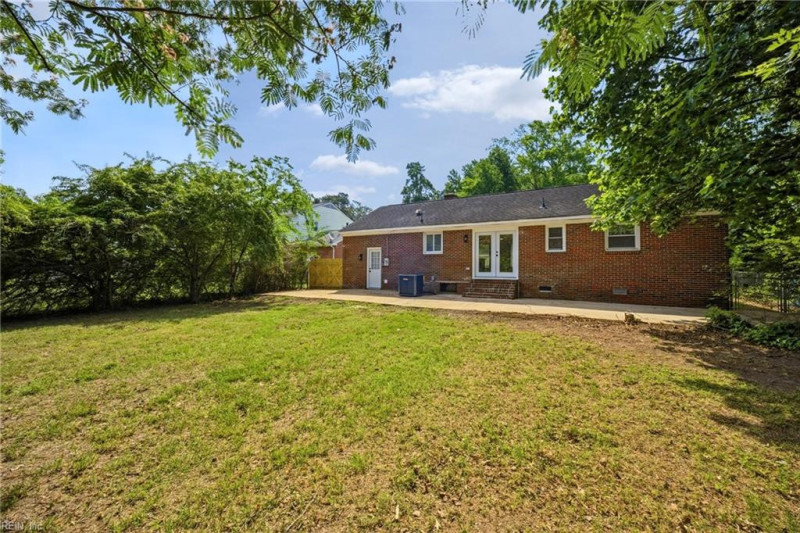 Photo 29 of 44 residential for sale in Newport News virginia
