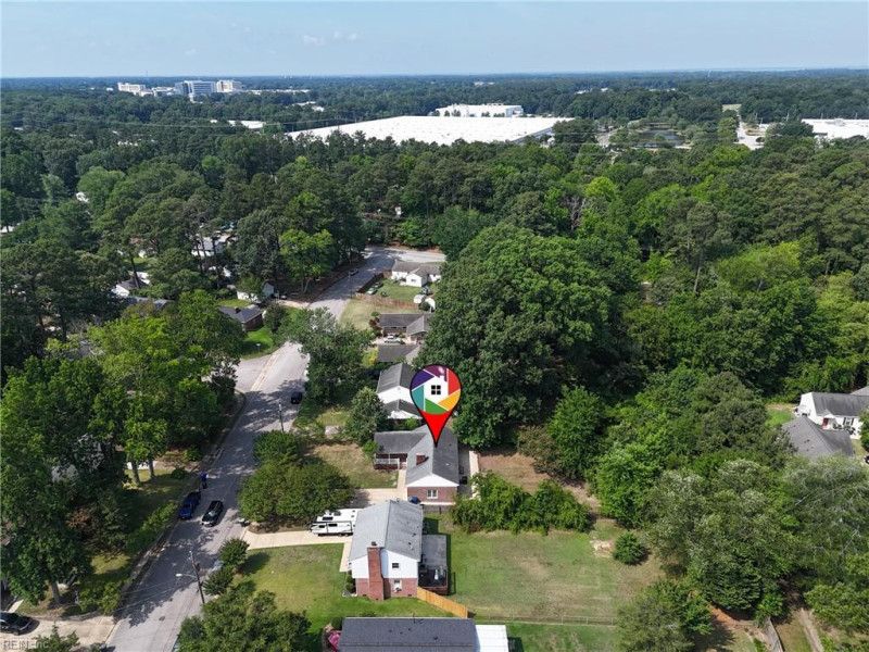 Photo 33 of 44 residential for sale in Newport News virginia