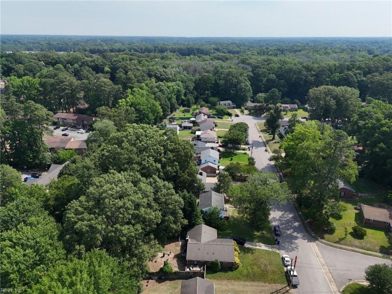 Photo 37 of 44 residential for sale in Newport News virginia
