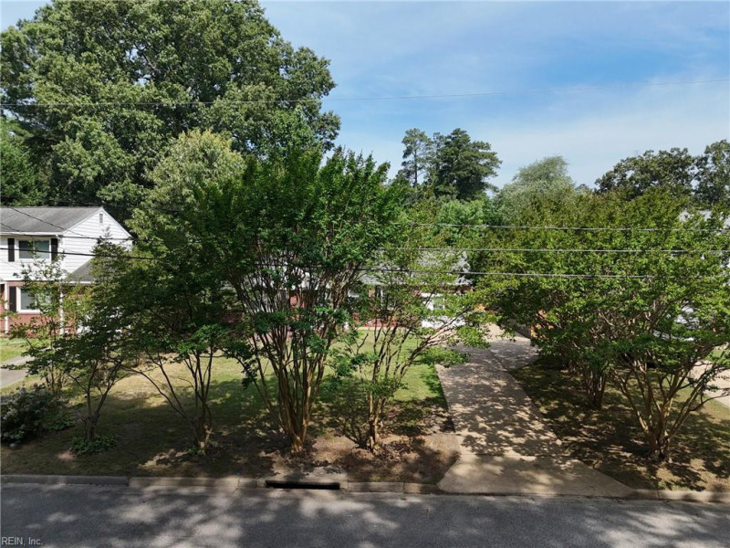 Photo 41 of 44 residential for sale in Newport News virginia