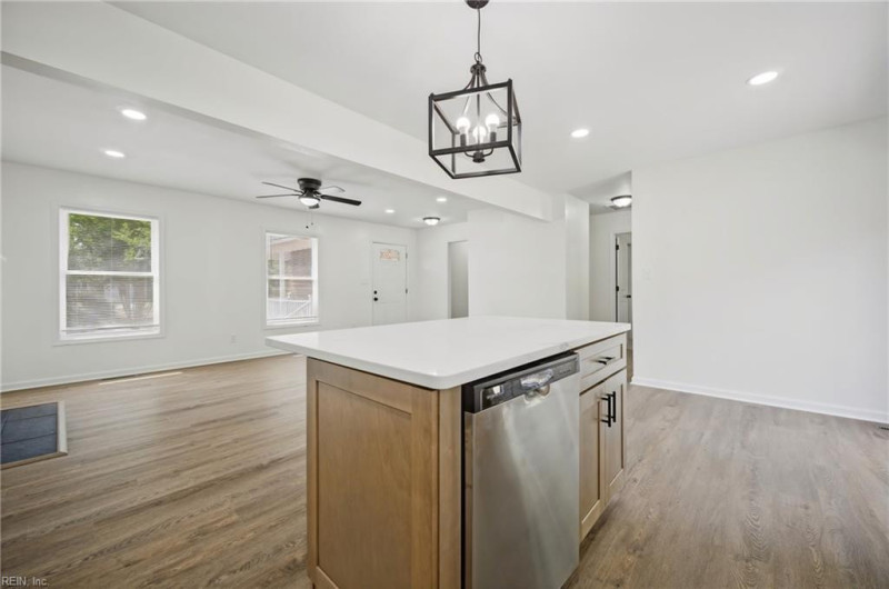 Photo 9 of 44 residential for sale in Newport News virginia