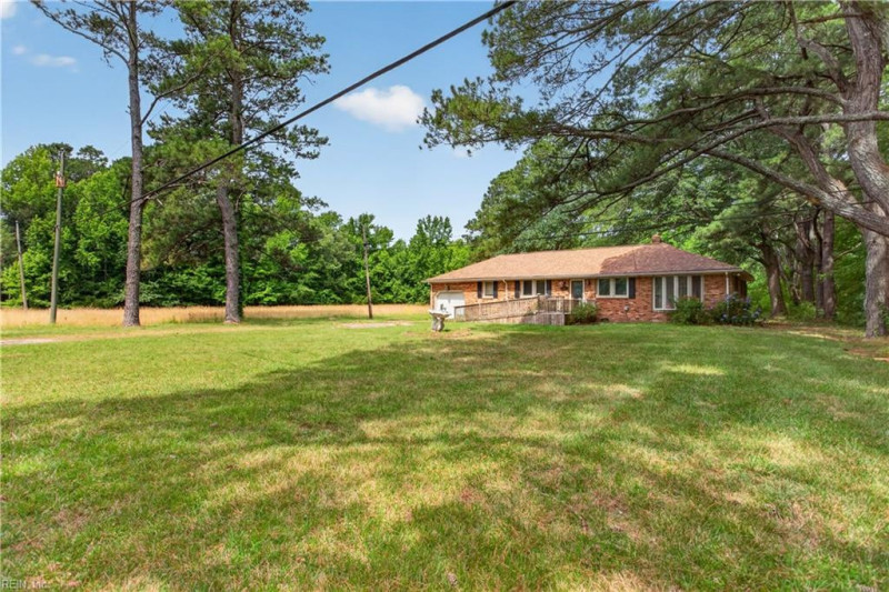 Photo 2 of 13 residential for sale in Virginia Beach virginia