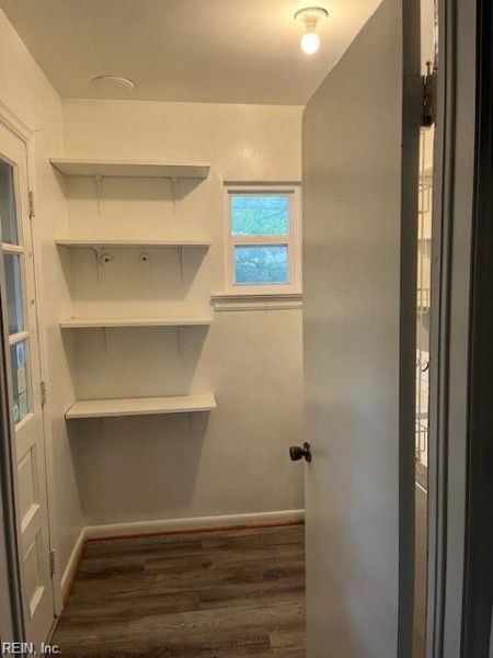 Photo 13 of 25 residential for sale in Norfolk virginia