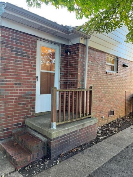 Photo 21 of 25 residential for sale in Norfolk virginia