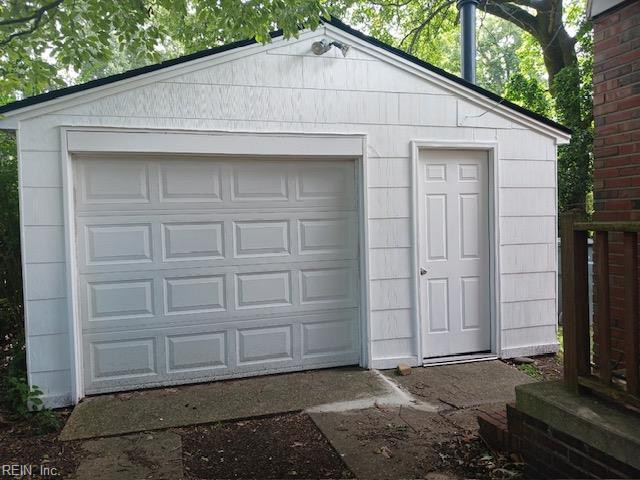 Photo 22 of 25 residential for sale in Norfolk virginia