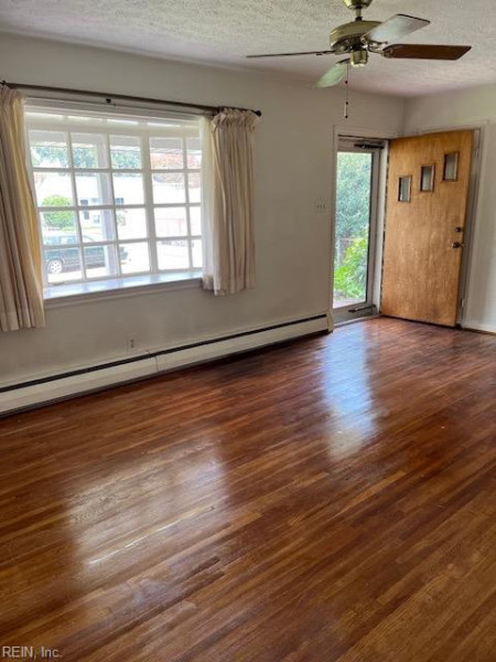 Photo 4 of 25 residential for sale in Norfolk virginia