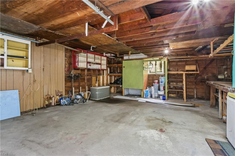 Photo 25 of 32 residential for sale in Hampton virginia
