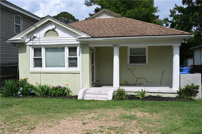 Photo 3 of 4 residential for sale in Chesapeake virginia Photo 3 of 4 residential for sale in Chesapeake virginia