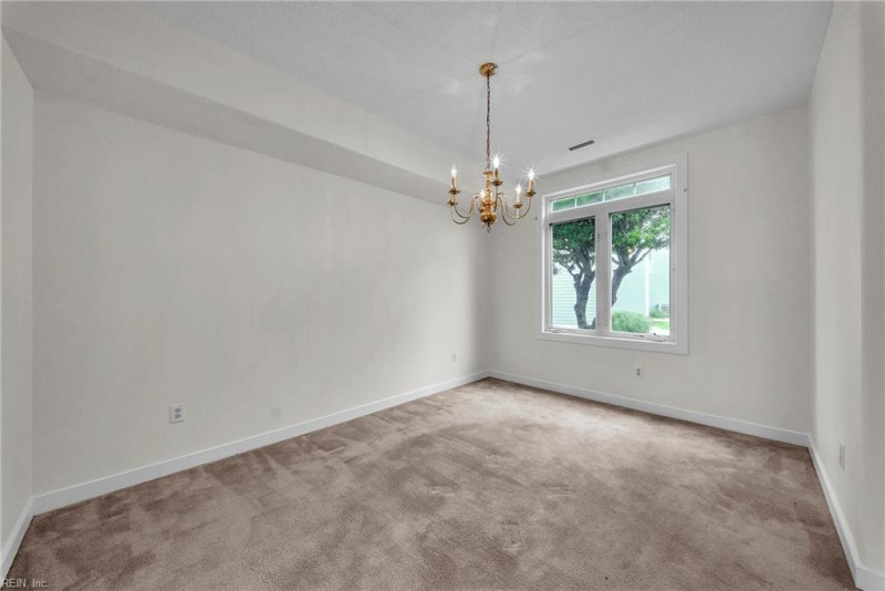 Photo 16 of 33 residential for sale in Hampton virginia
