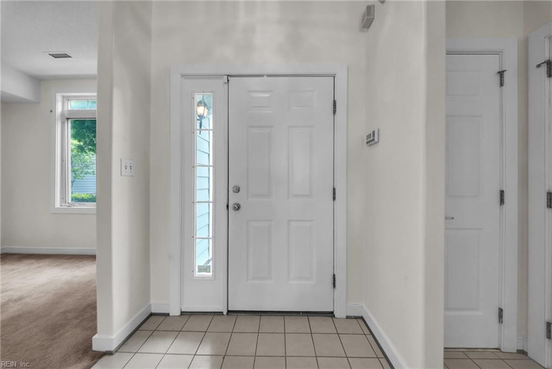 Photo 3 of 33 residential for sale in Hampton virginia