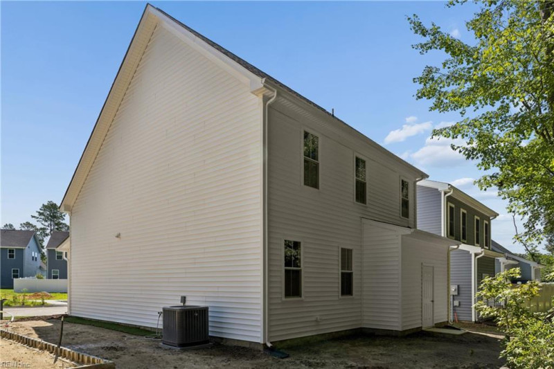 Photo 45 of 48 residential for sale in Poquoson virginia Photo 45 of 48 residential for sale in Poquoson virginia