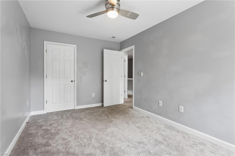 Photo 34 of 41 residential for sale in James City County virginia
