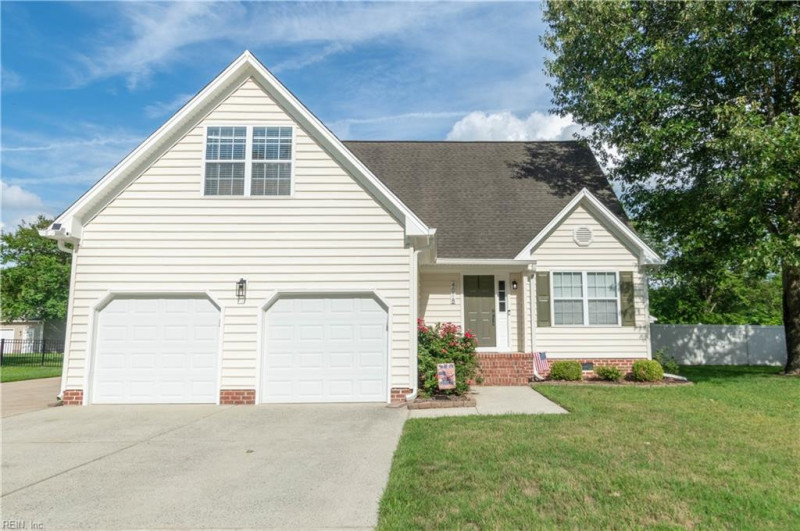Photo 1 of 32 residential for sale in Suffolk virginia