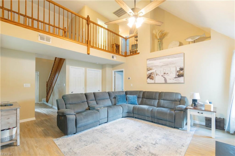 Photo 12 of 32 residential for sale in Suffolk virginia