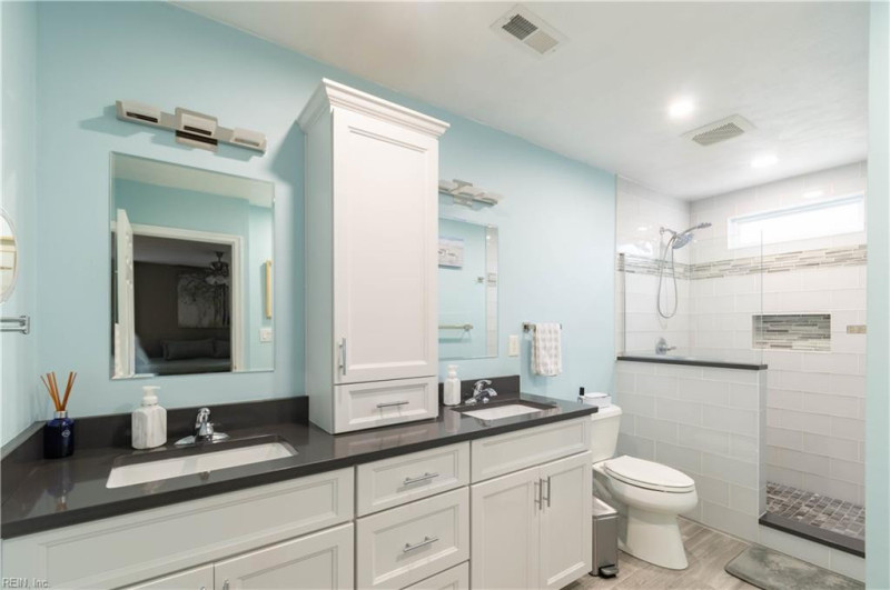 Photo 16 of 32 residential for sale in Suffolk virginia