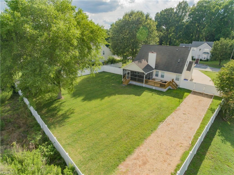 Photo 26 of 32 residential for sale in Suffolk virginia