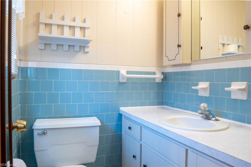 Photo 16 of 21 residential for sale in Hampton virginia