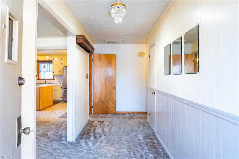 Photo 3 of 21 residential for sale in Hampton virginia