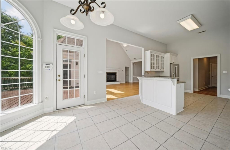 Photo 11 of 50 residential for sale in Isle of Wight County virginia