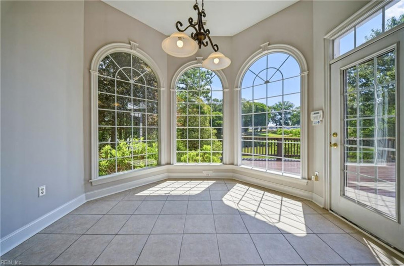 Photo 15 of 50 residential for sale in Isle of Wight County virginia