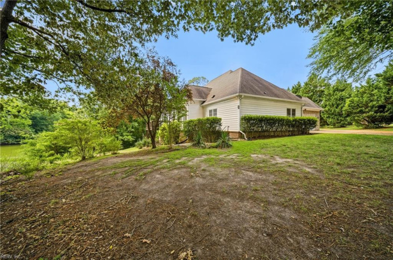 Photo 41 of 50 residential for sale in Isle of Wight County virginia