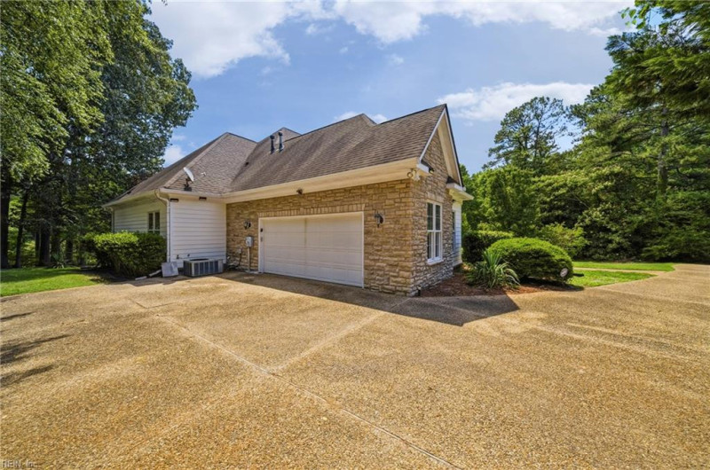 Photo 50 of 50 residential for sale in Isle of Wight County virginia