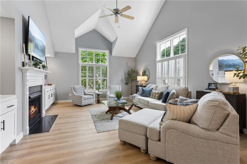Photo 9 of 51 residential for sale in James City County virginia