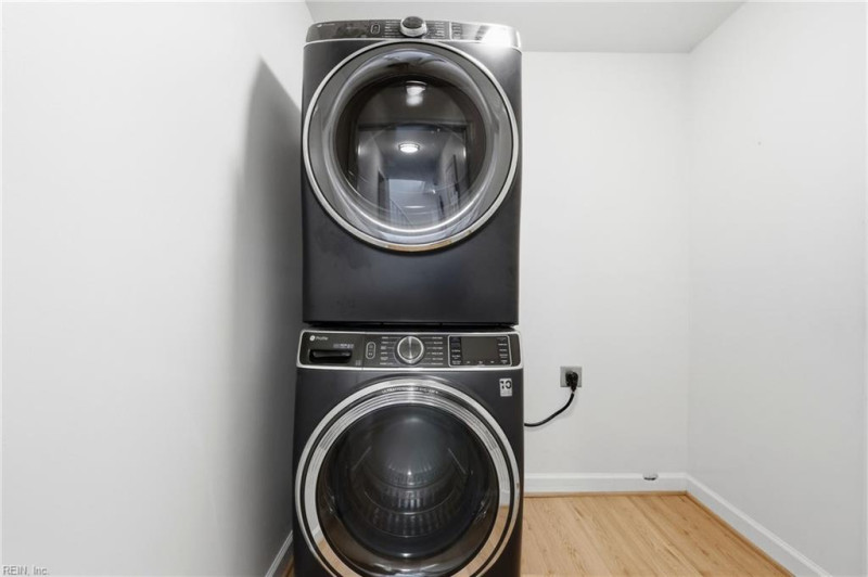 Photo 17 of 41 residential for sale in Virginia Beach virginia