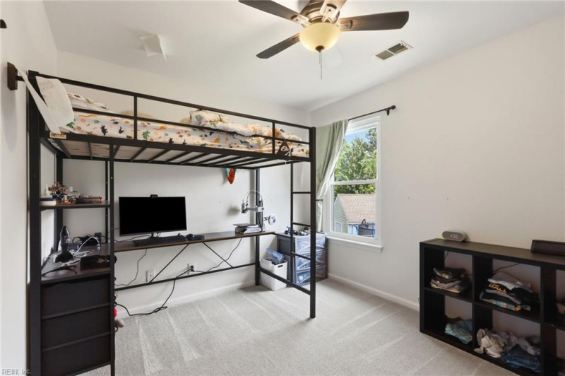 Photo 25 of 41 residential for sale in Virginia Beach virginia