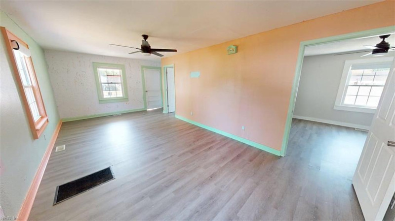 Photo 5 of 47 residential for sale in Suffolk virginia