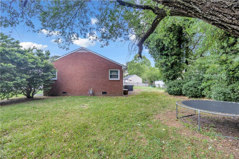 Photo 13 of 13 residential for sale in Hampton virginia