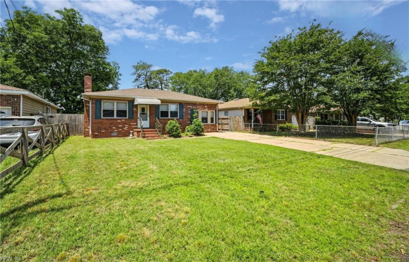 Photo 1 of 26 residential for sale in Chesapeake virginia