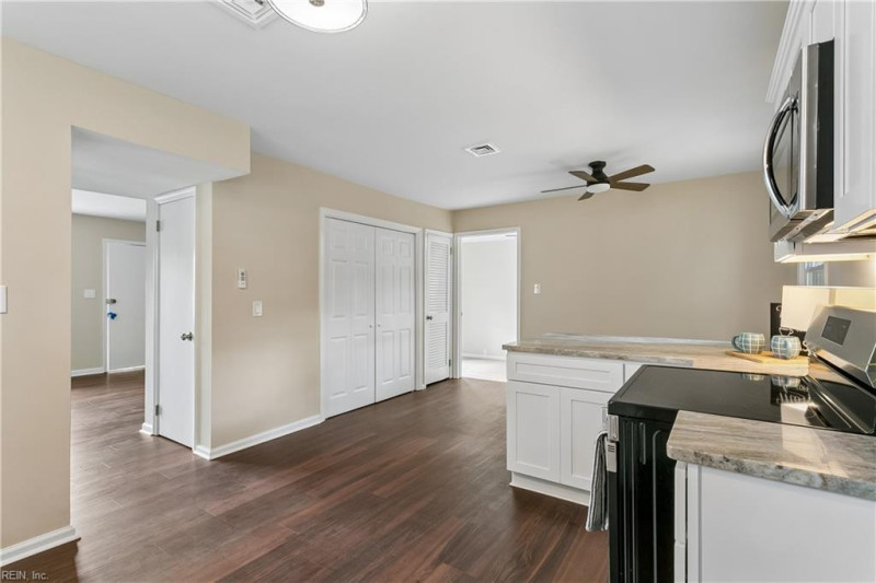 Photo 10 of 28 residential for sale in Newport News virginia Photo 10 of 28 residential for sale in Newport News virginia