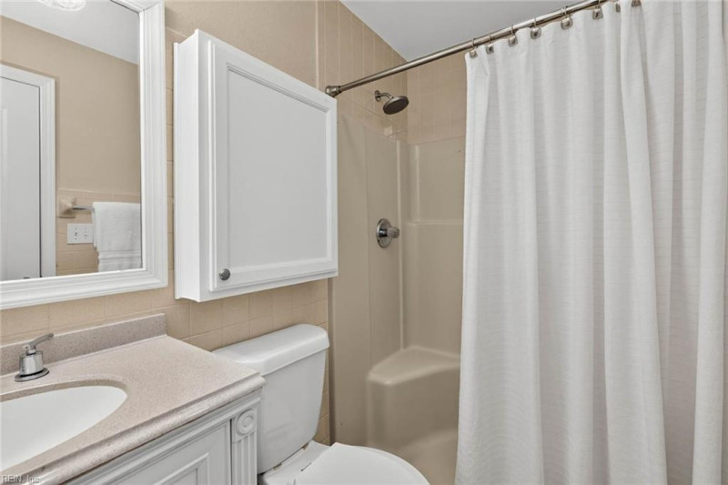 Photo 23 of 37 residential for sale in Norfolk virginia Photo 23 of 37 residential for sale in Norfolk virginia