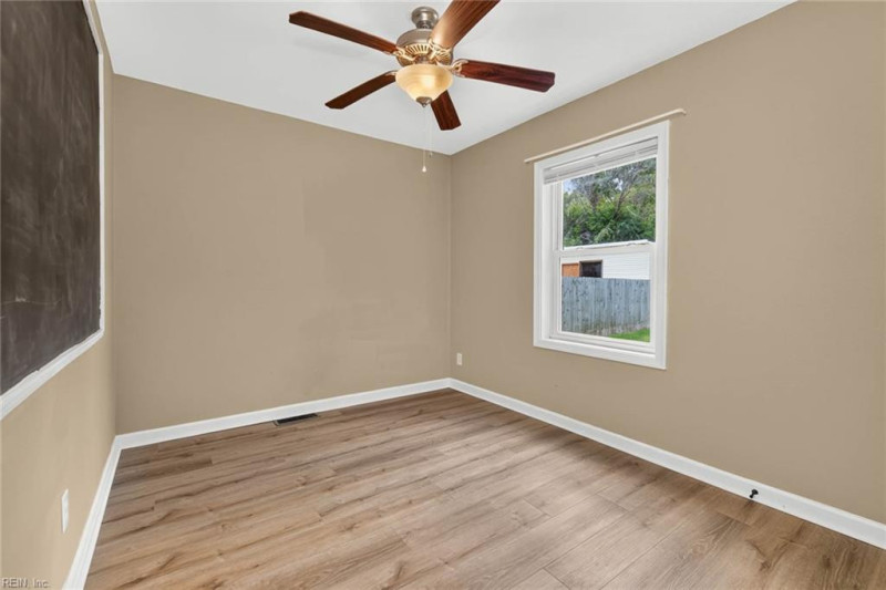 Photo 25 of 37 residential for sale in Norfolk virginia Photo 25 of 37 residential for sale in Norfolk virginia