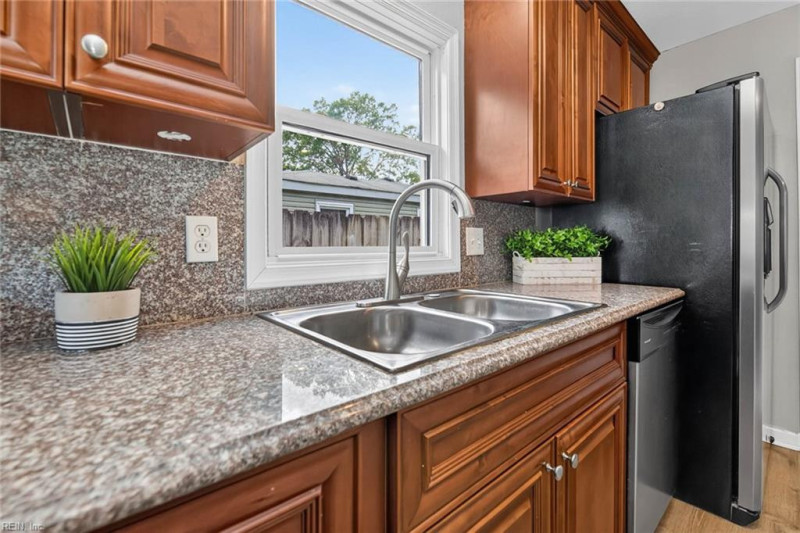 Photo 4 of 37 residential for sale in Norfolk virginia Photo 4 of 37 residential for sale in Norfolk virginia