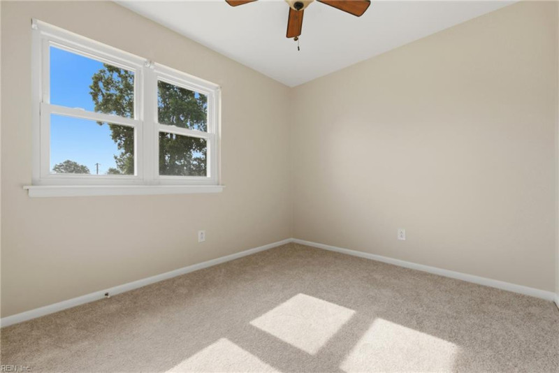 Photo 18 of 35 residential for sale in Virginia Beach virginia