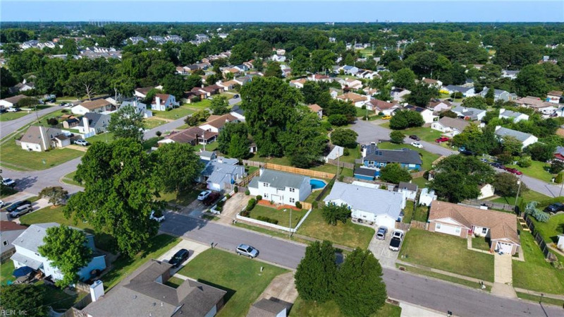 Photo 31 of 35 residential for sale in Virginia Beach virginia
