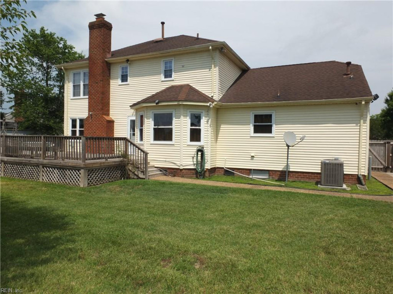 Photo 19 of 24 residential for sale in Virginia Beach virginia