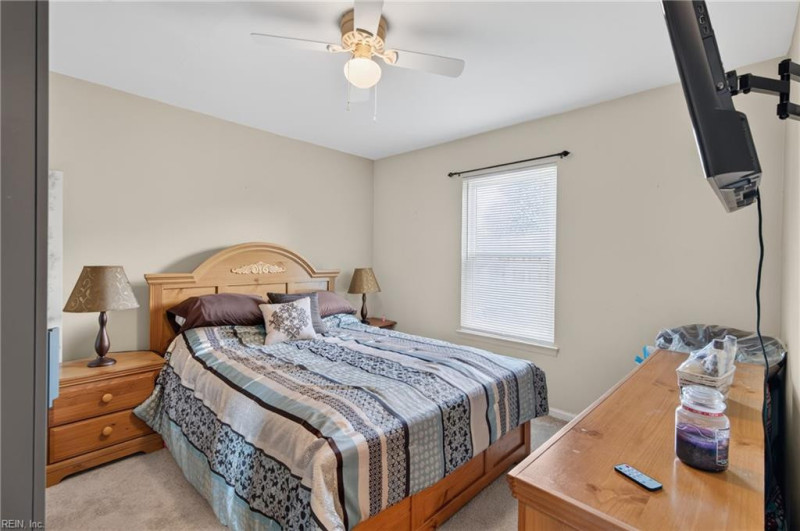 Photo 12 of 19 residential for sale in Newport News virginia