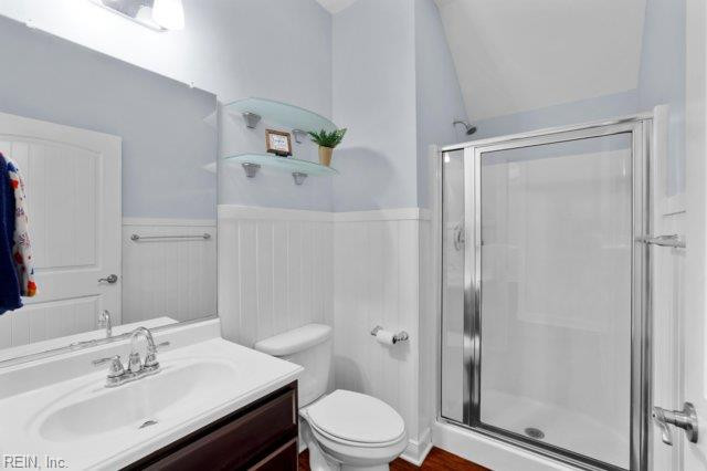 Photo 12 of 28 residential for sale in Chesapeake virginia
