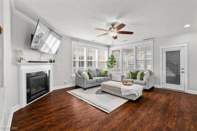 Photo 3 of 28 residential for sale in Chesapeake virginia