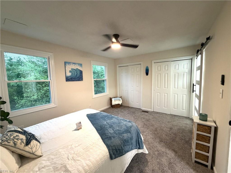 Photo 12 of 23 residential for sale in Virginia Beach virginia