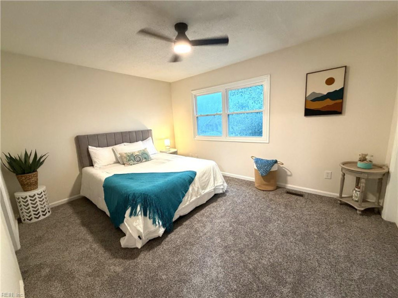 Photo 16 of 23 residential for sale in Virginia Beach virginia