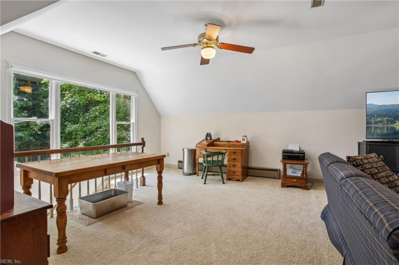 Photo 35 of 50 residential for sale in James City County virginia