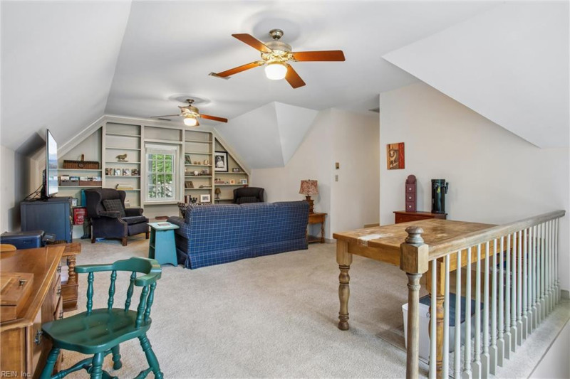 Photo 36 of 50 residential for sale in James City County virginia