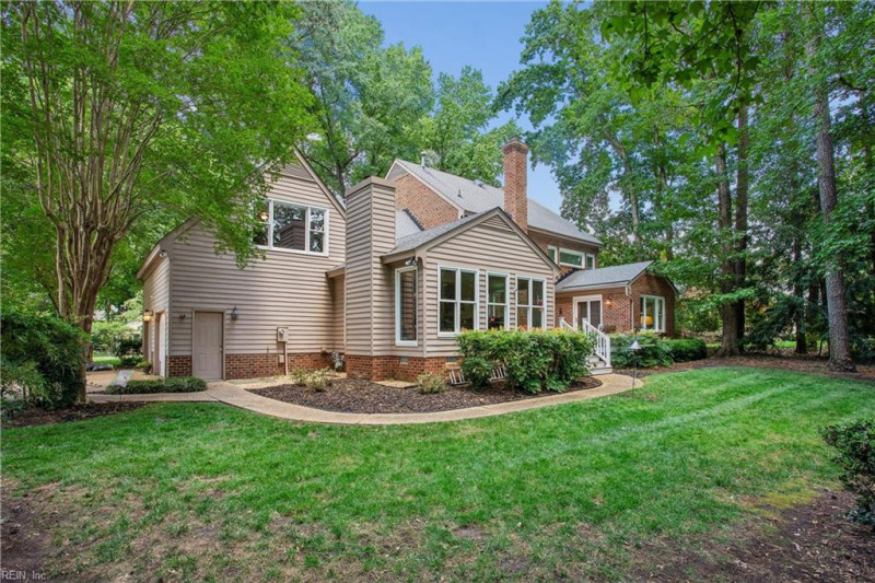 Photo 44 of 50 residential for sale in James City County virginia