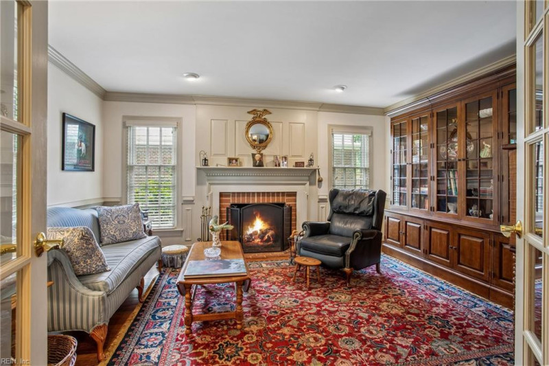 Photo 5 of 50 residential for sale in James City County virginia