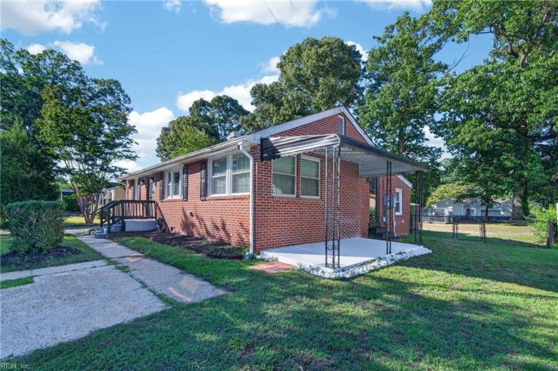 Photo 24 of 26 residential for sale in York County virginia